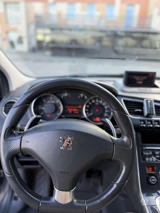 Peugeot 3008 - 10
