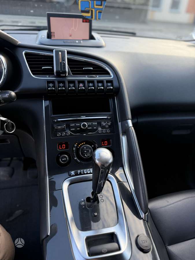 Peugeot 3008 - 12