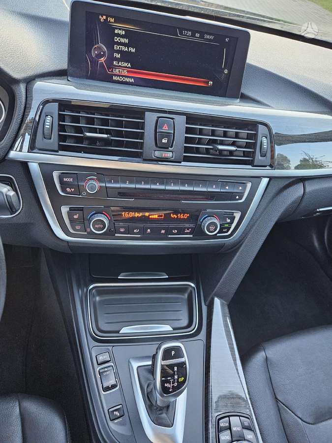 BMW 330, 3.0 l., Универсал