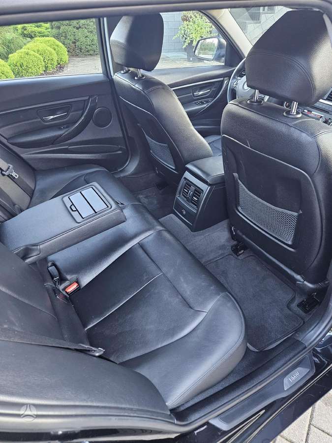 BMW 330, 3.0 l., Универсал