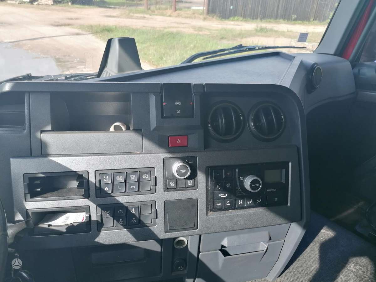 Renault T 460, 1 miegamoji vieta