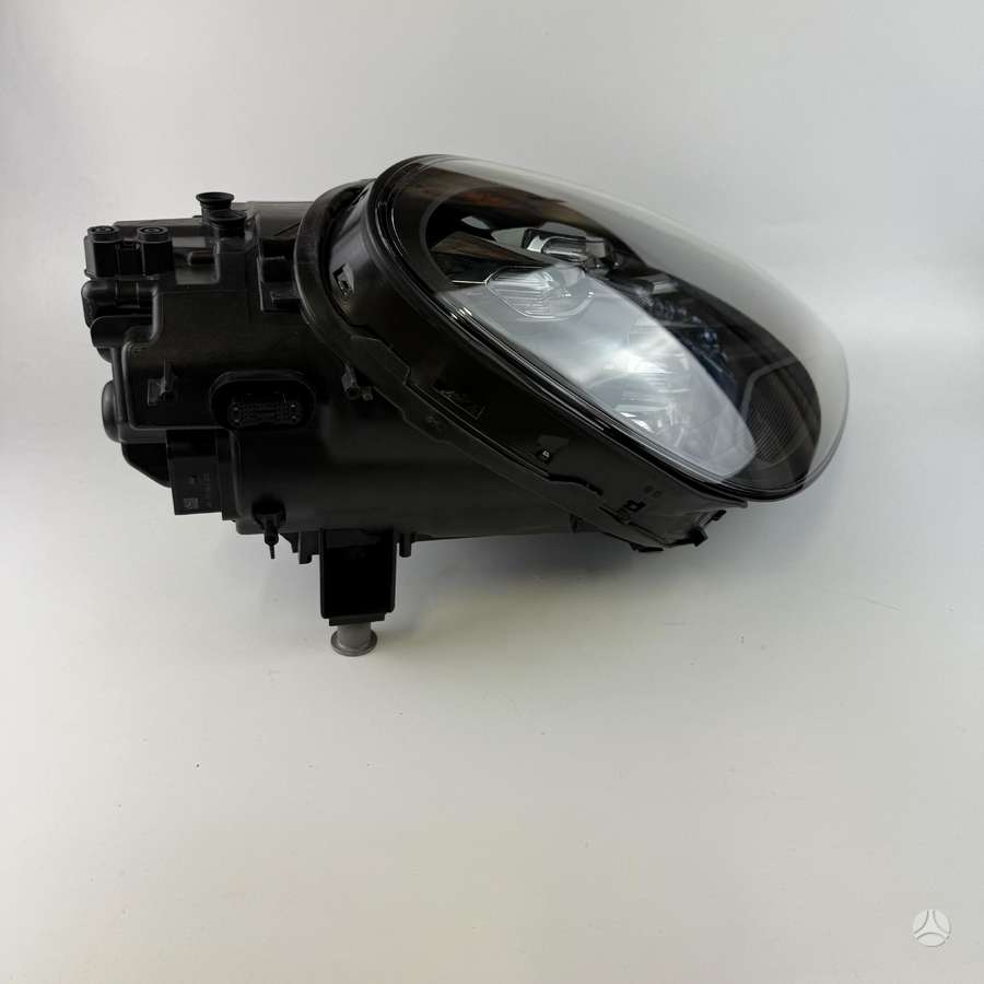 Porsche Cayenne lights