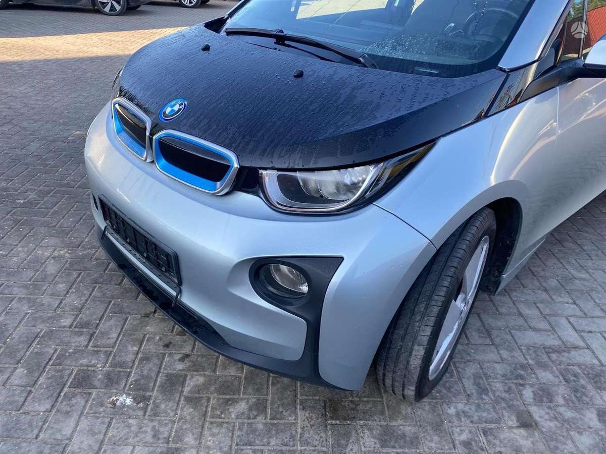 BMW i3 kėbulo dalys
