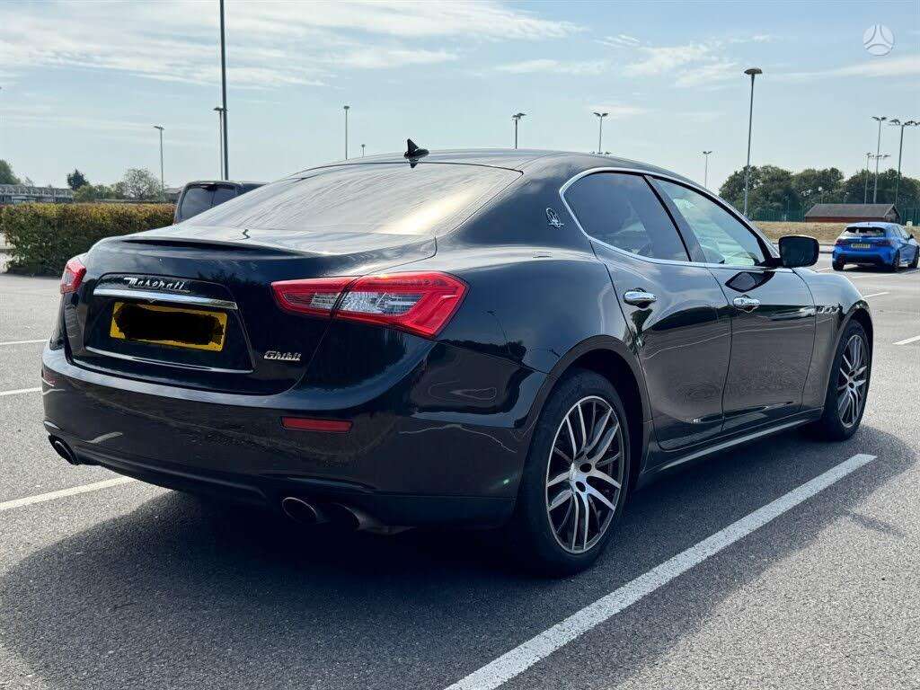 Maserati Ghibli по частям