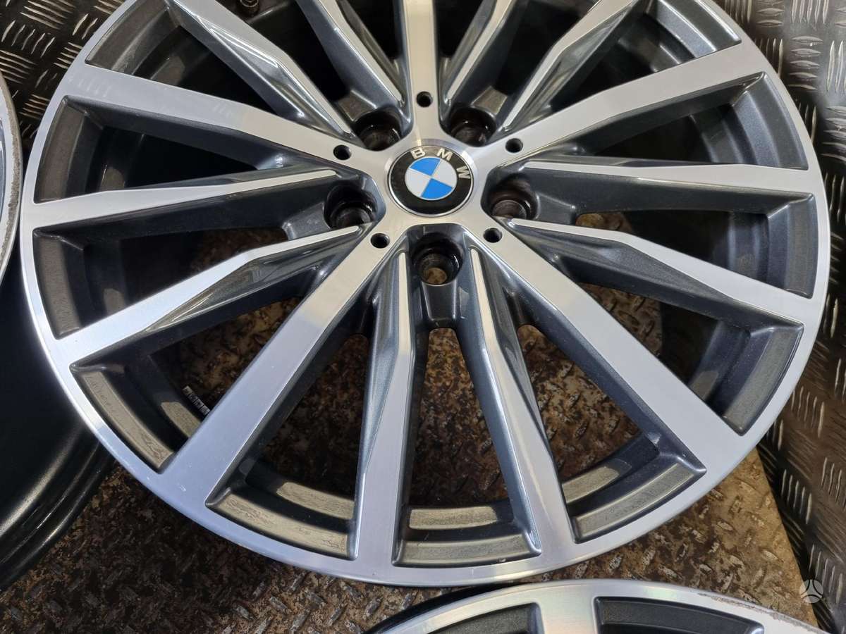 BMW 6856089, light alloy, R18