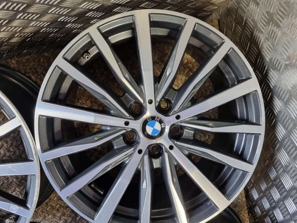 BMW 6856089, light alloy, R18