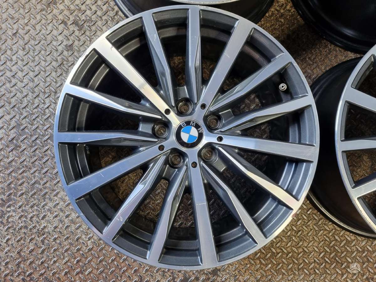 BMW 6856089, light alloy, R18