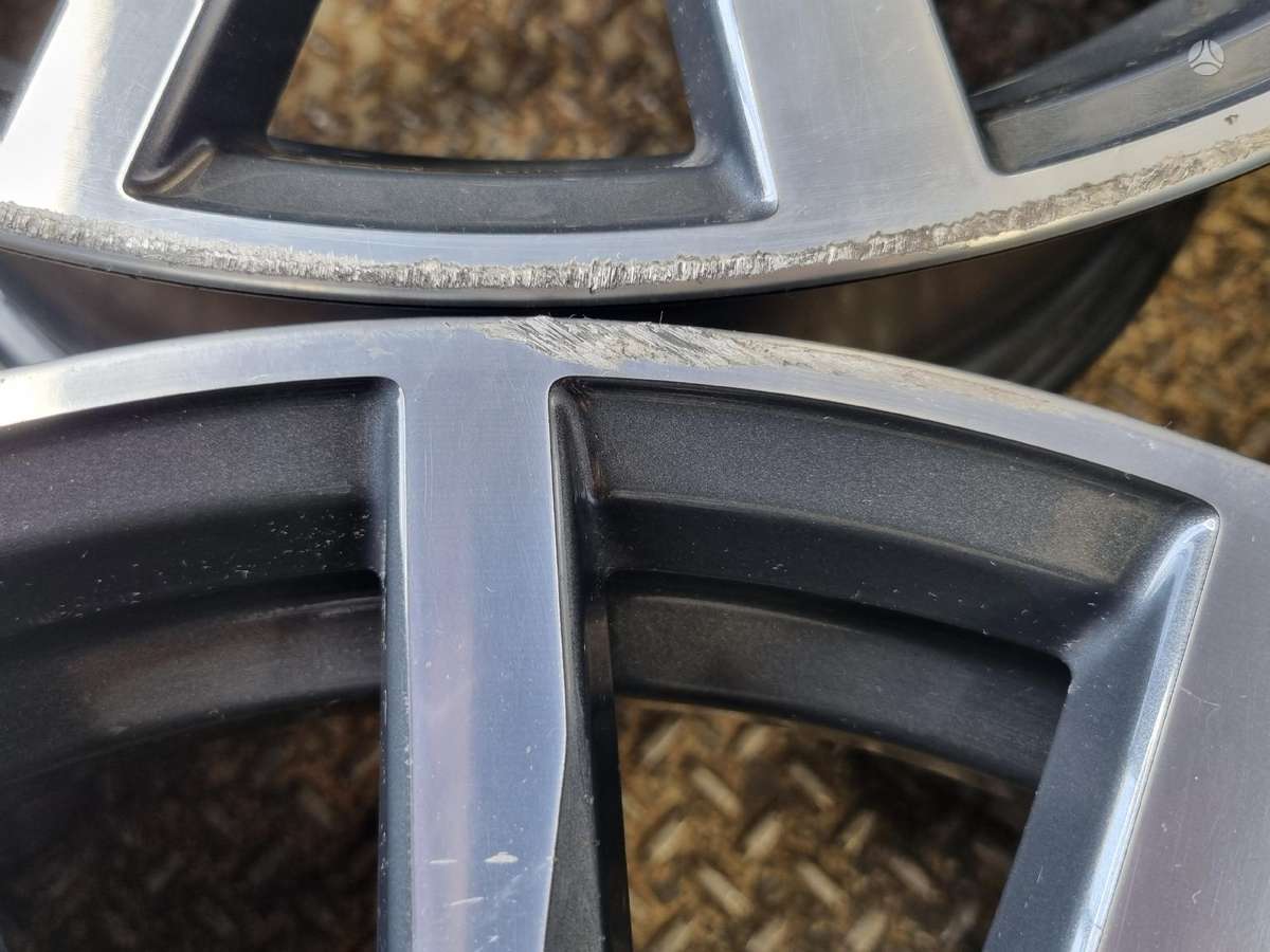 BMW 6856089, light alloy, R18