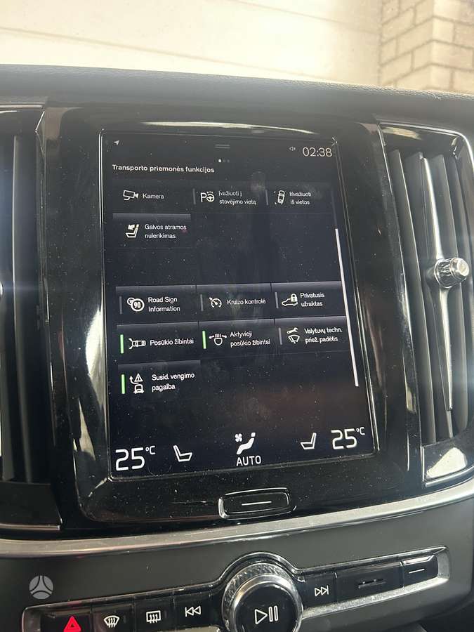 Volvo S90, 2.0 l., Лимузин