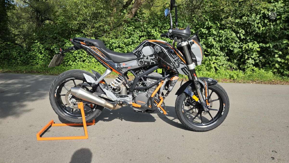KTM Duke 125cc, street / classic