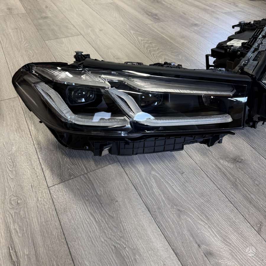 BMW 5 serija lights