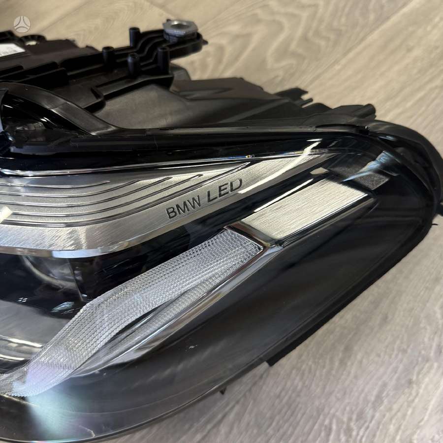 BMW 5 serija lights