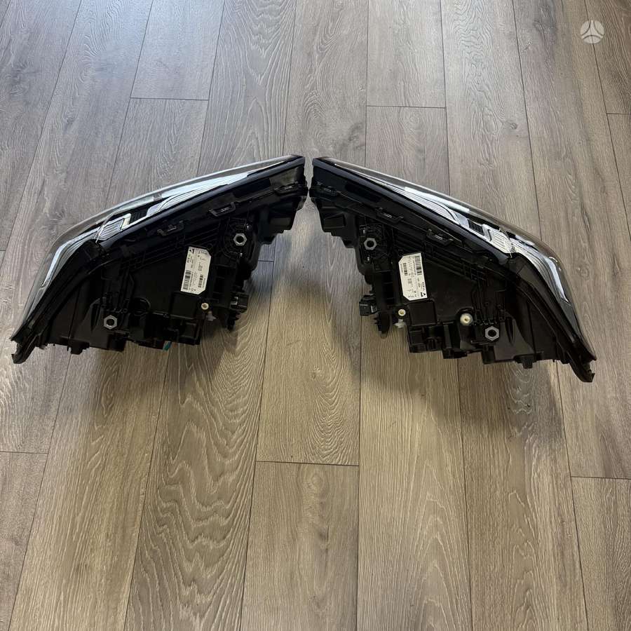 BMW 5 serija žibintai