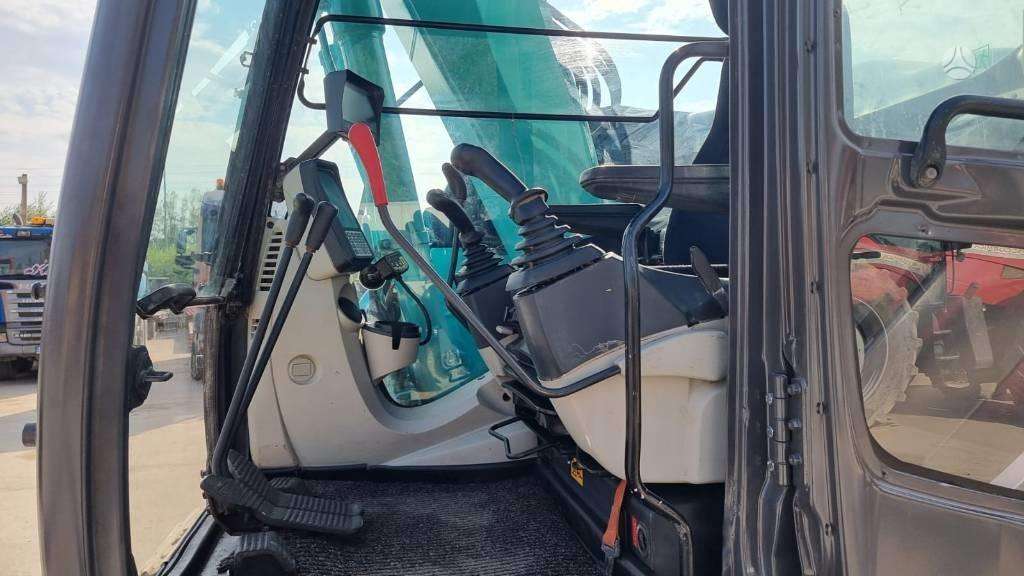 Kobelco SK 140 SRLC-5, ekskavatoriai