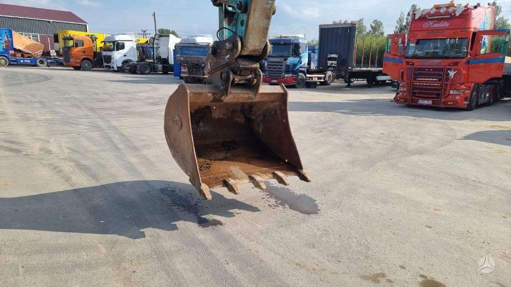 Kobelco SK 140 SRLC-5, excavator