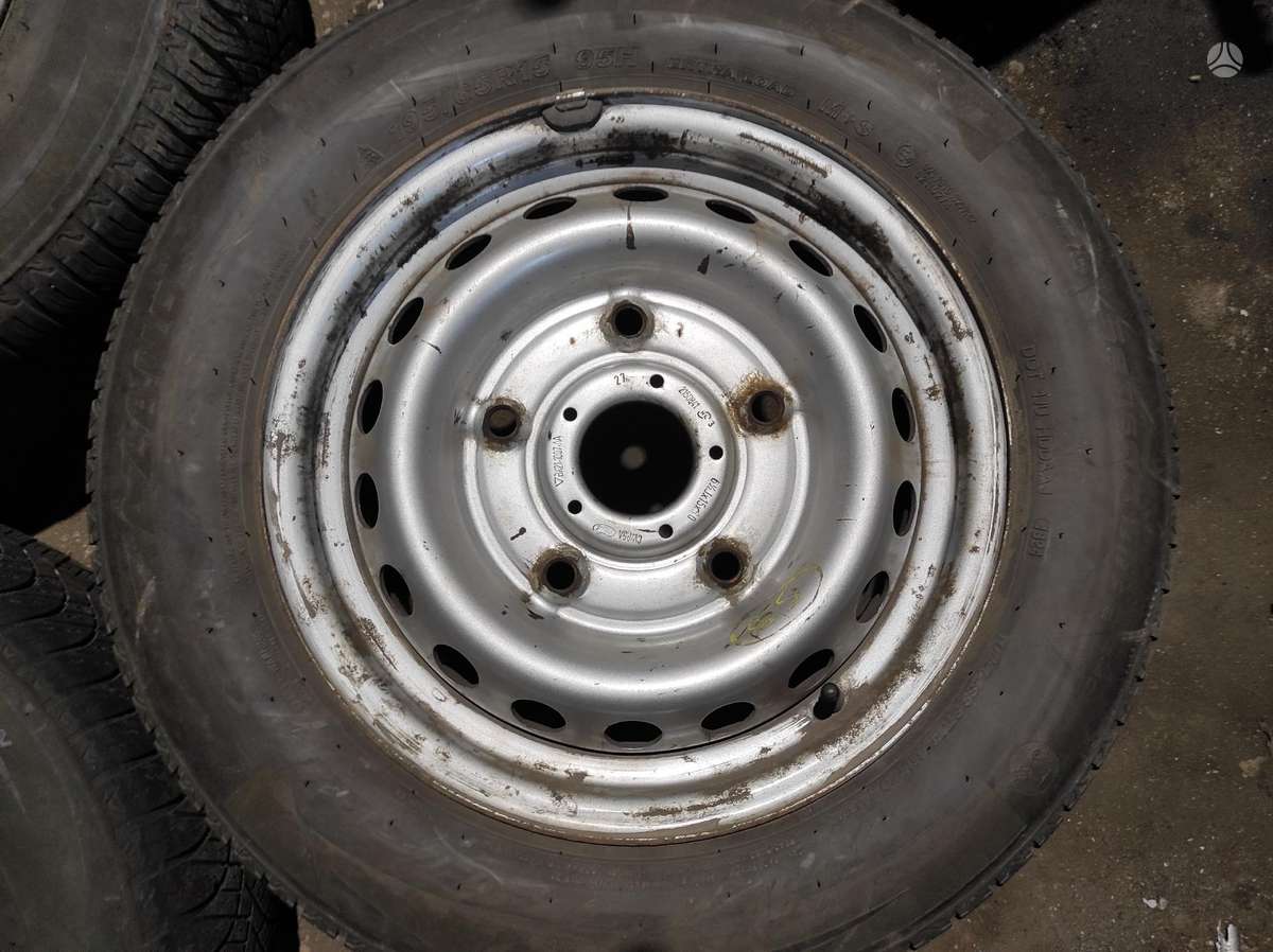 Ford, tērauda apzīmogoti, R15
