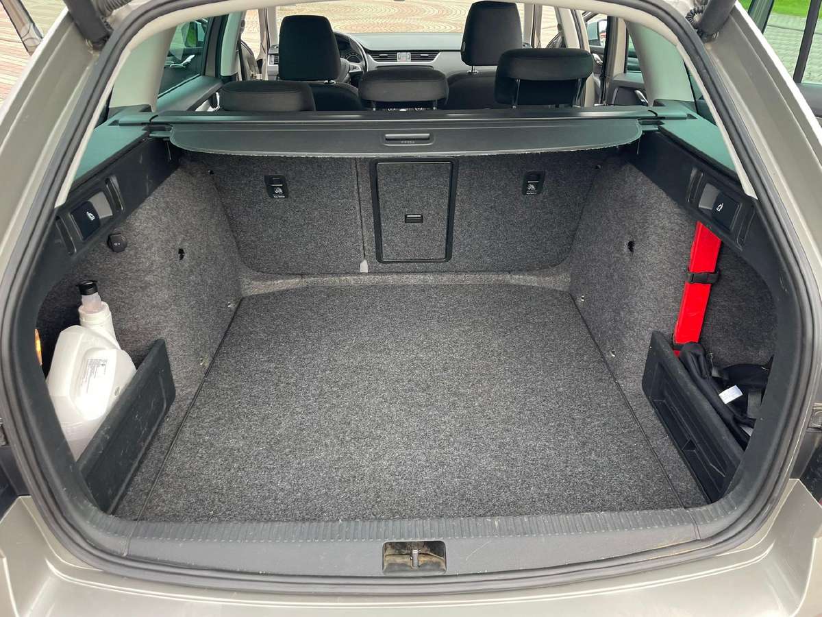 Skoda Octavia Scout, 2.0 l., Универсал