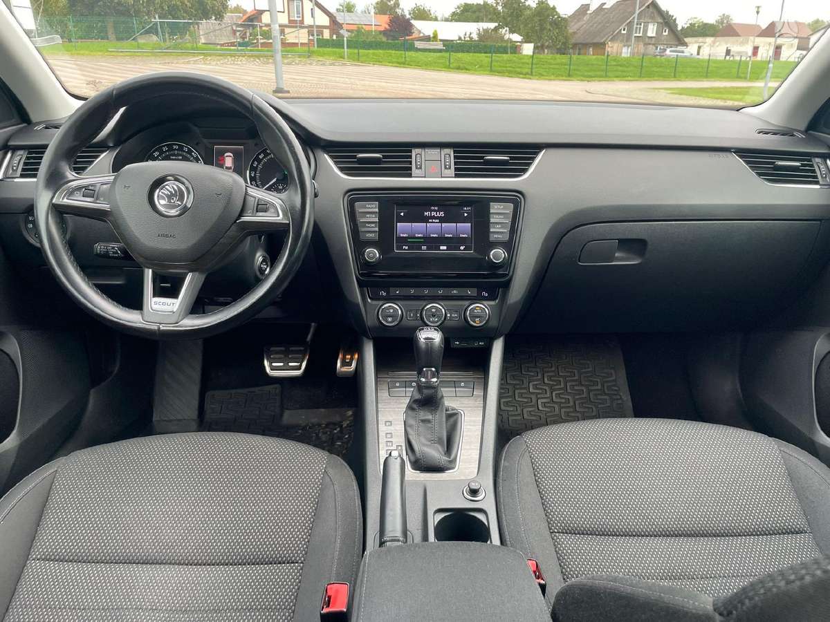Skoda Octavia Scout, 2.0 l., Универсал