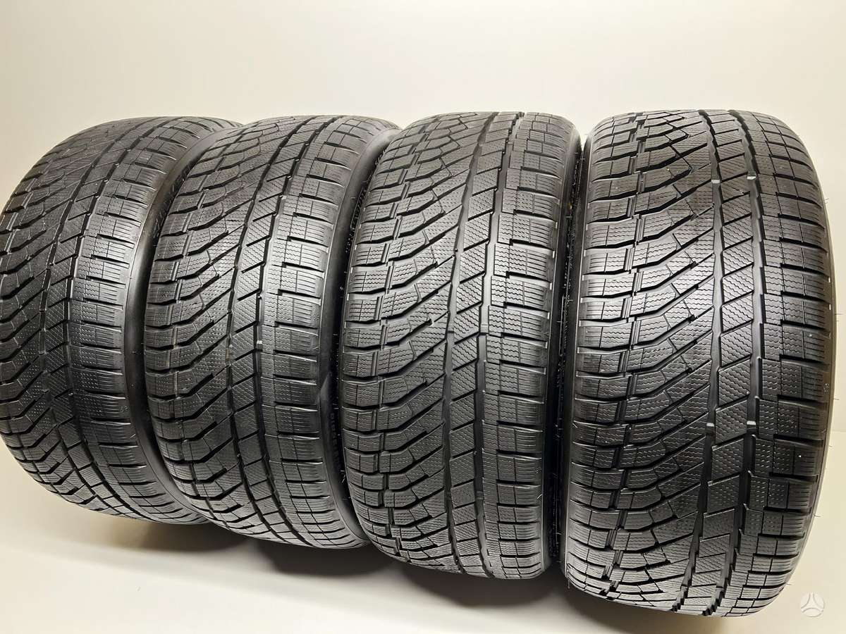 Falken EuroWinter HS02 PRO 2023m, winter 245/35 R19