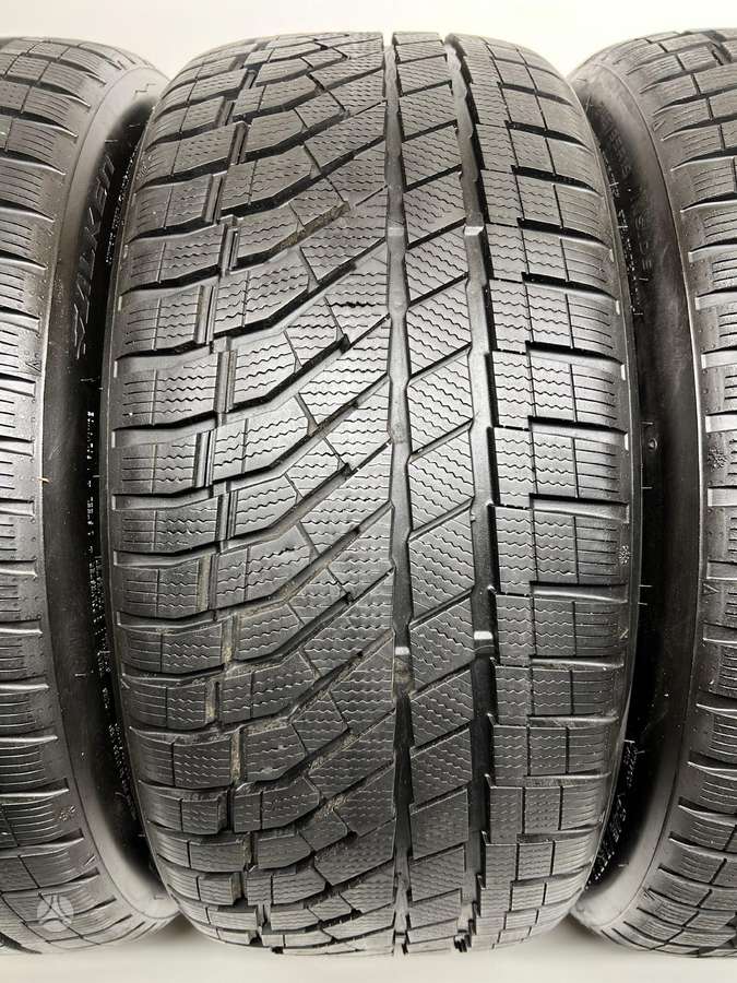 Falken EuroWinter HS02 PRO 2023m, winter 245/35 R19