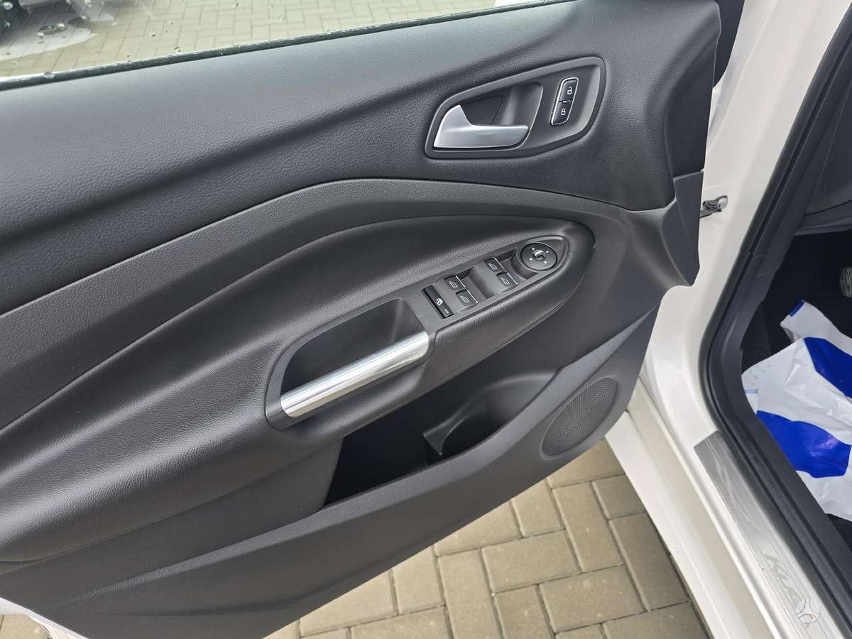 Ford Kuga, 2.0 l., Хэтчбек