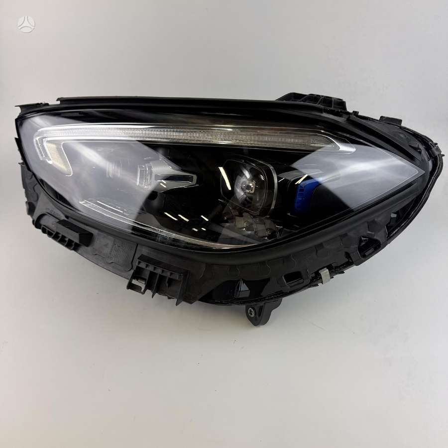Mercedes-Benz C klasė lights