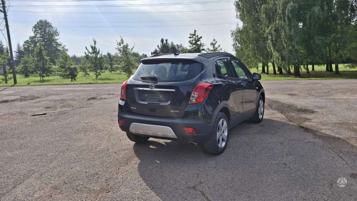 Opel Mokka dalimis