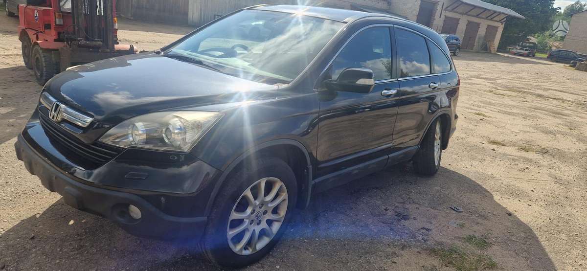 Honda CR-V rezerves daļās