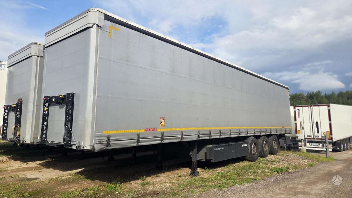 Kögel SN24, curtain / tarpaulin