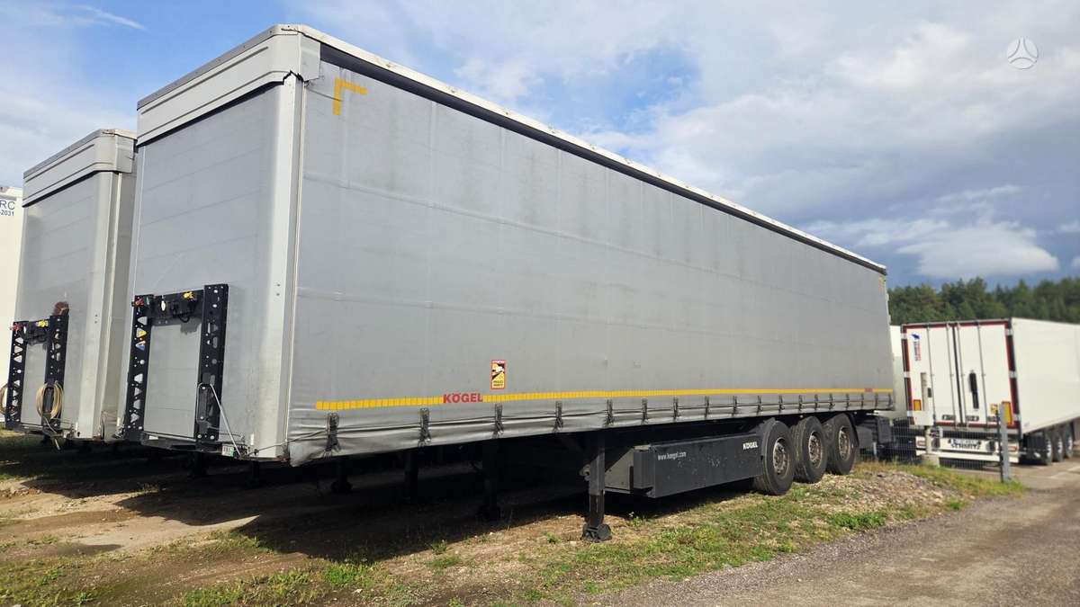 Kögel SN24, užuolaidinės / tentinės