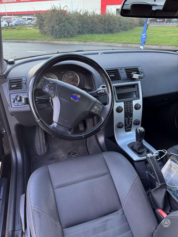Volvo V50 - 5