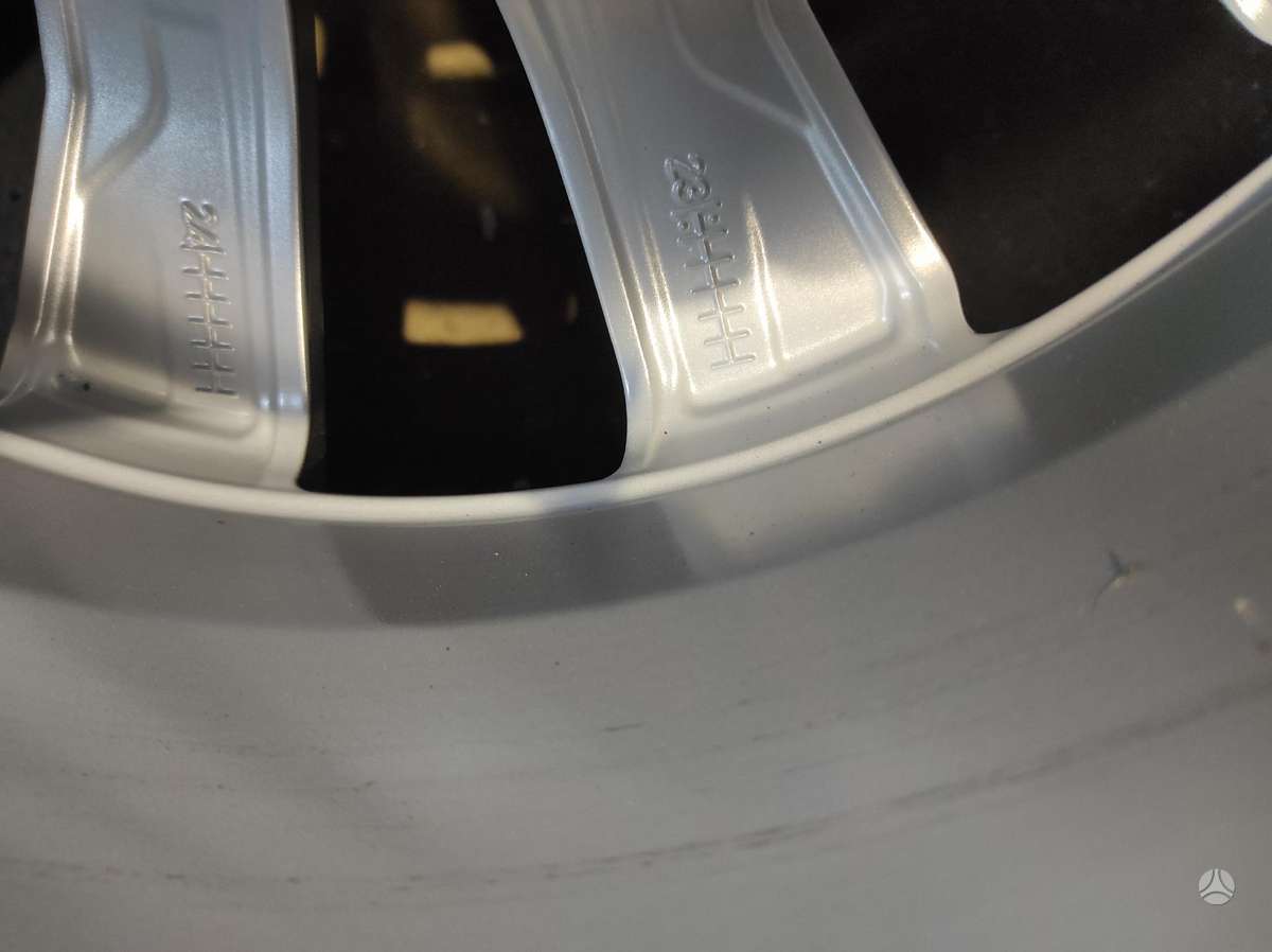 Audi 2023-2024m., light alloy, R17
