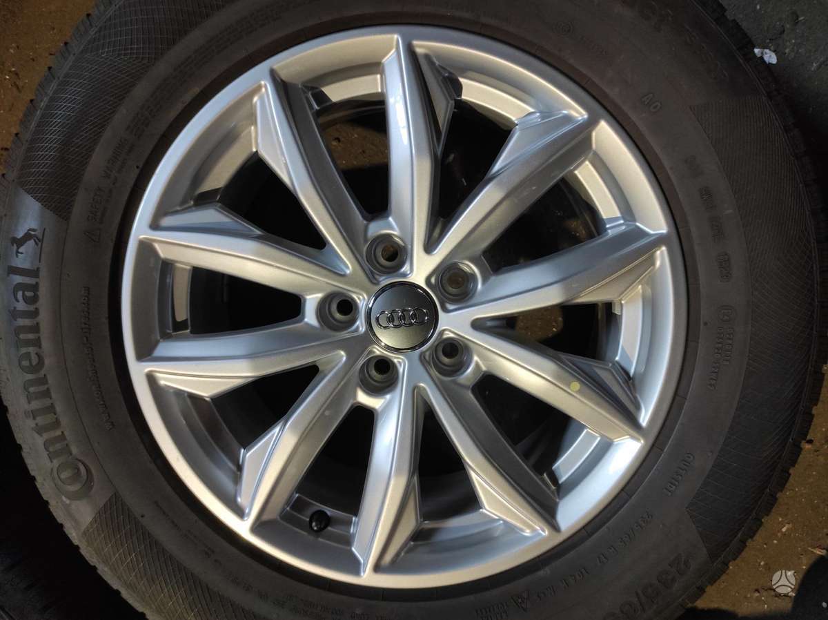 Continental, зимние 235/65 R17
