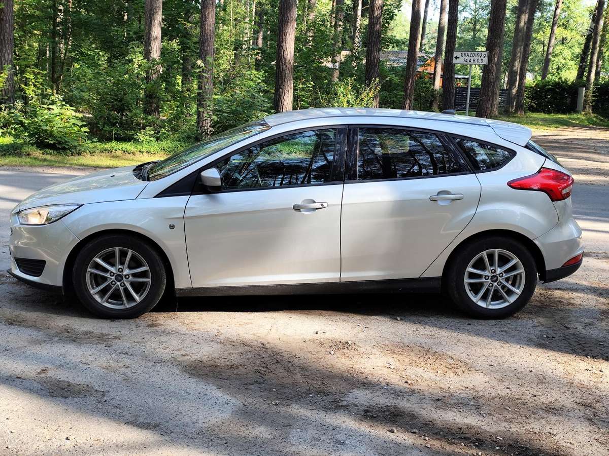 Ford Focus, 2.0 l., Хэтчбек