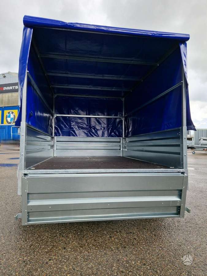 Vesta L20, passenger car trailers