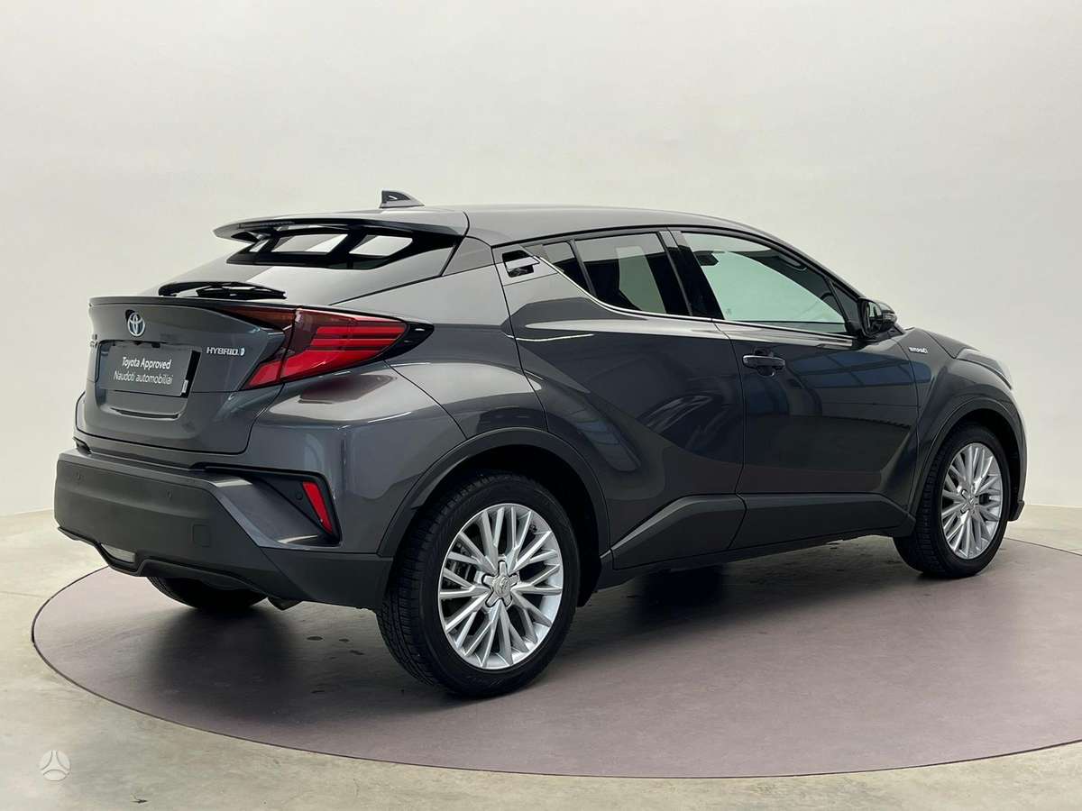Toyota C-HR - 6