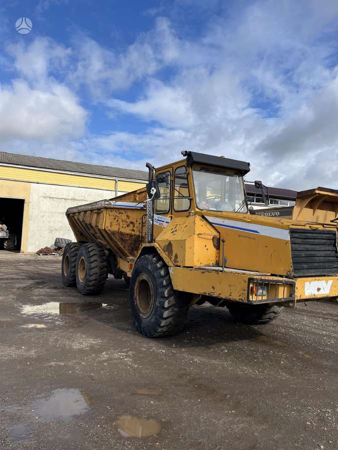 Moxy 5222B, самосвалы