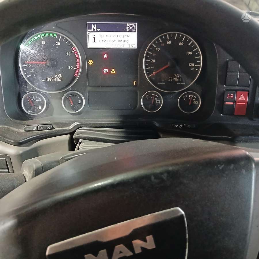 MAN TGX 18.440 MEGA su Puspriekabe, double sleeper