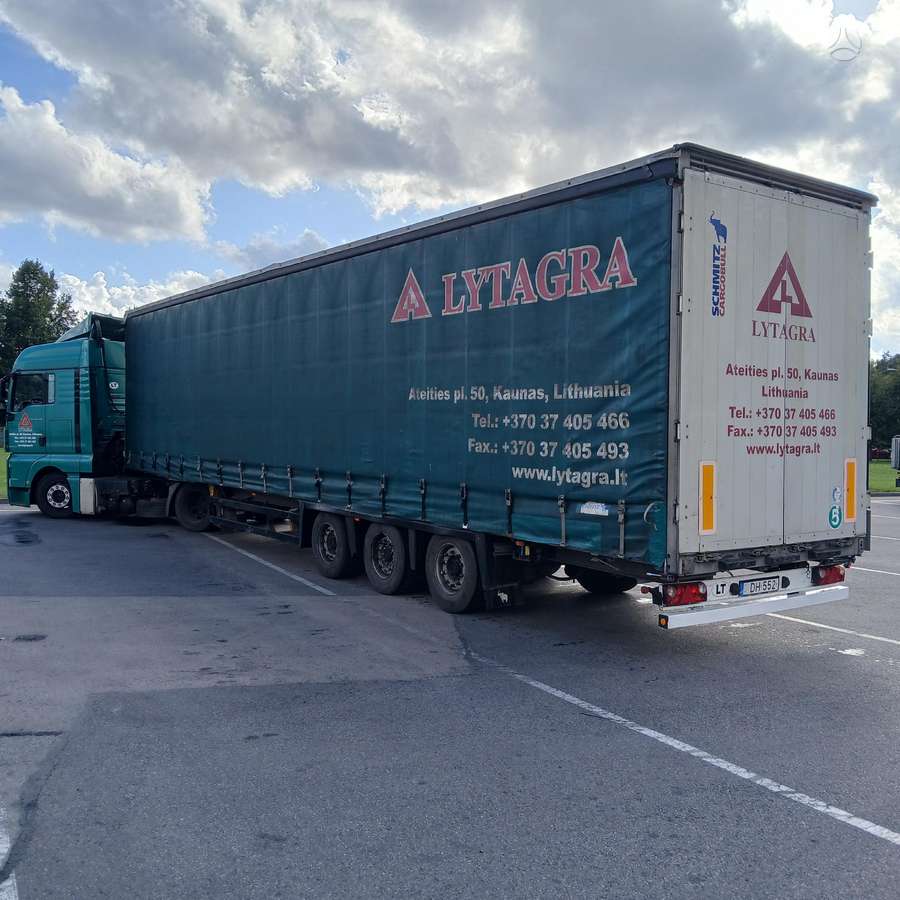 MAN TGX 18.440 MEGA su Puspriekabe, double sleeper