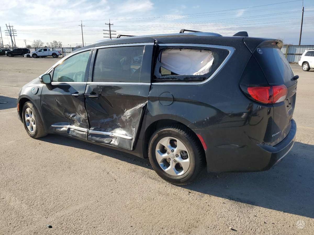 Chrysler Pacifica