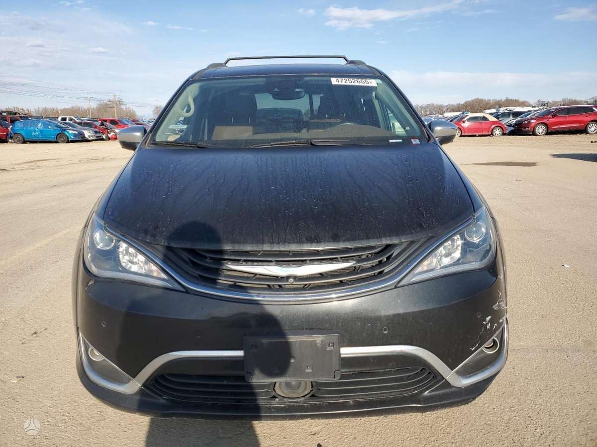 Chrysler Pacifica