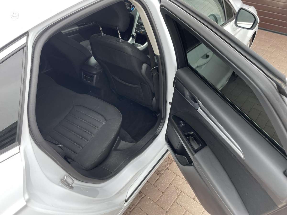 Ford Mondeo, 2.0 l., Хэтчбек
