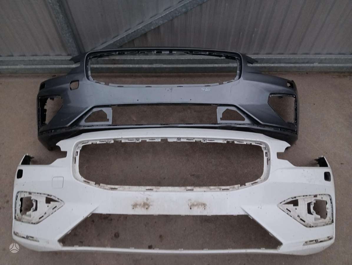 Volvo V60 dangtis (priekinis, galinis)