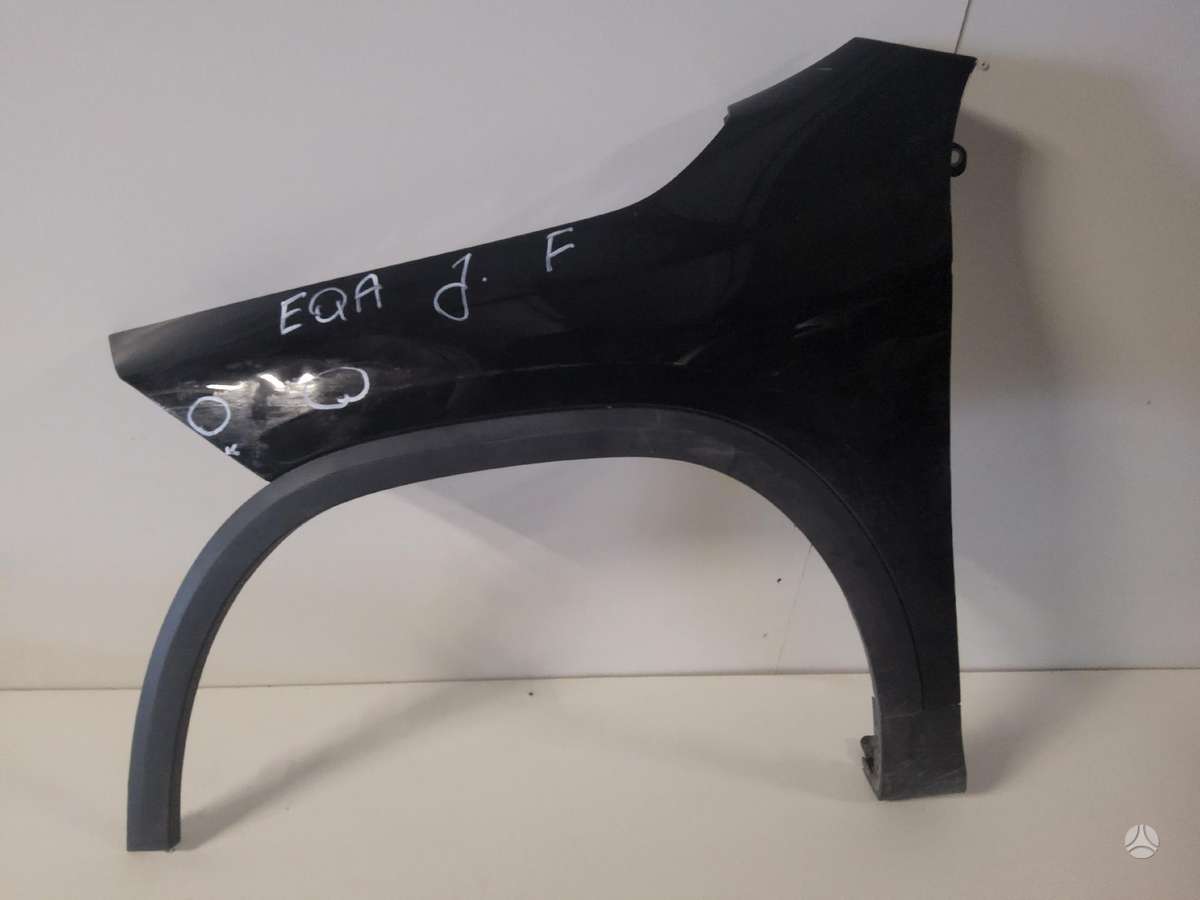 Mercedes-Benz EQA