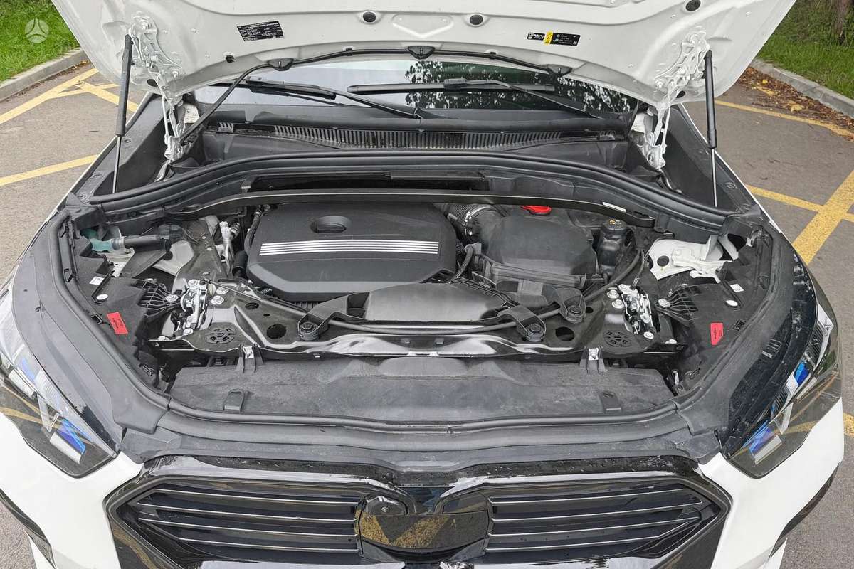 BMW X2, 2.0 l., mpv / minivan