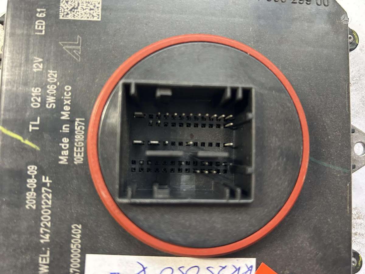 Jeep Cherokee, 1472001227F, Cen27018