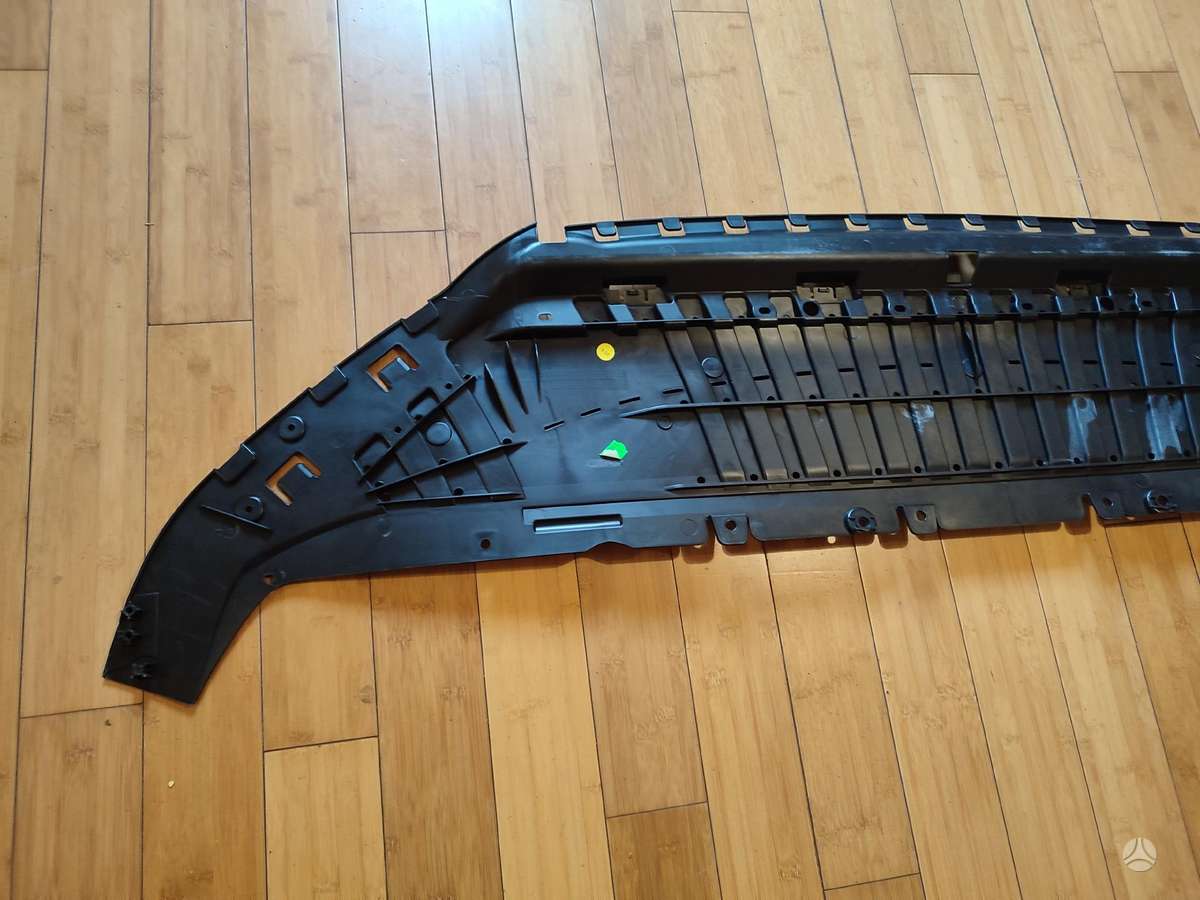 Audi A8, 4N0805594C 4N0807611C 4N0807109F, bumper reinforcement