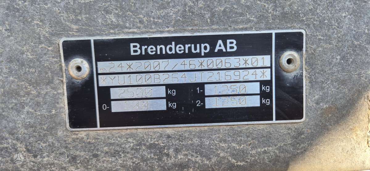 Brenderup YA2500 su gervė, auto transporter