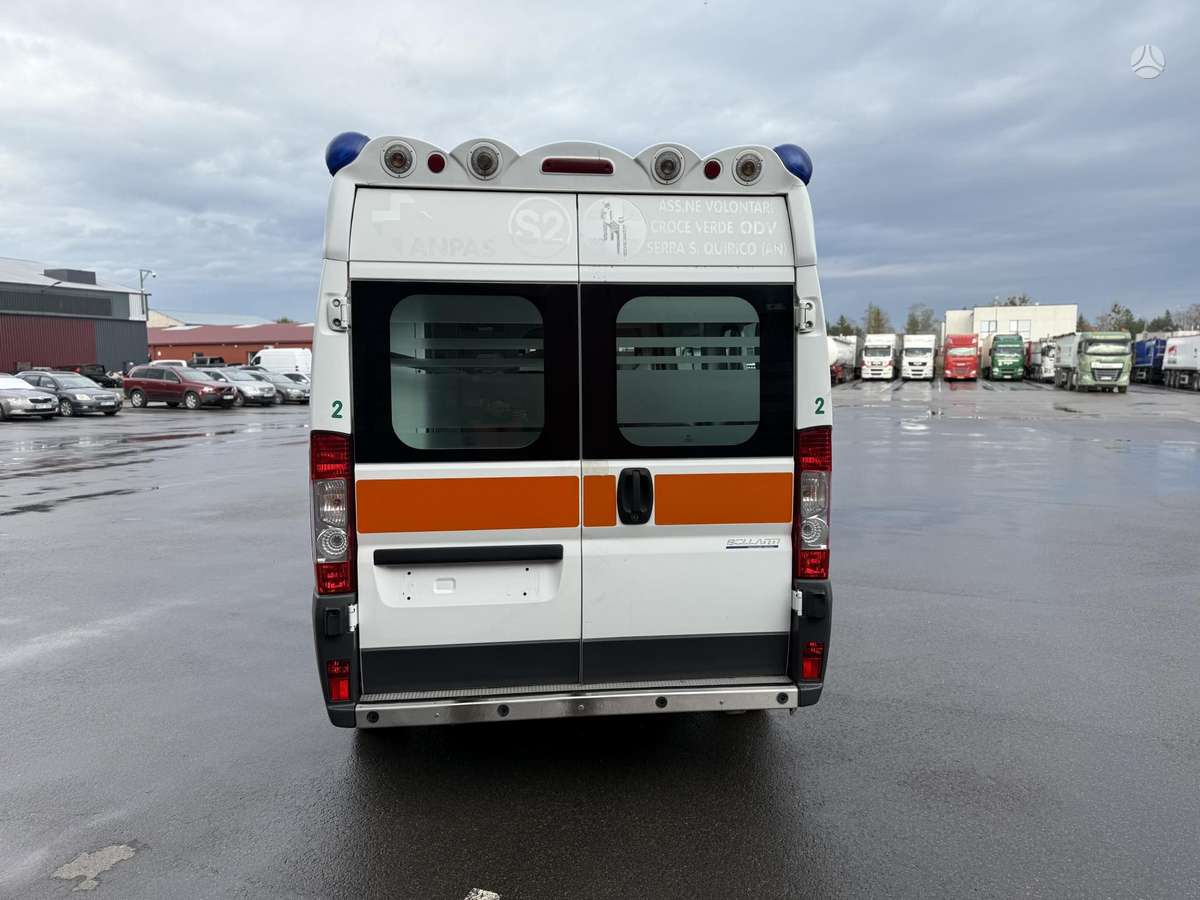 Fiat Ducato, ambulance cars