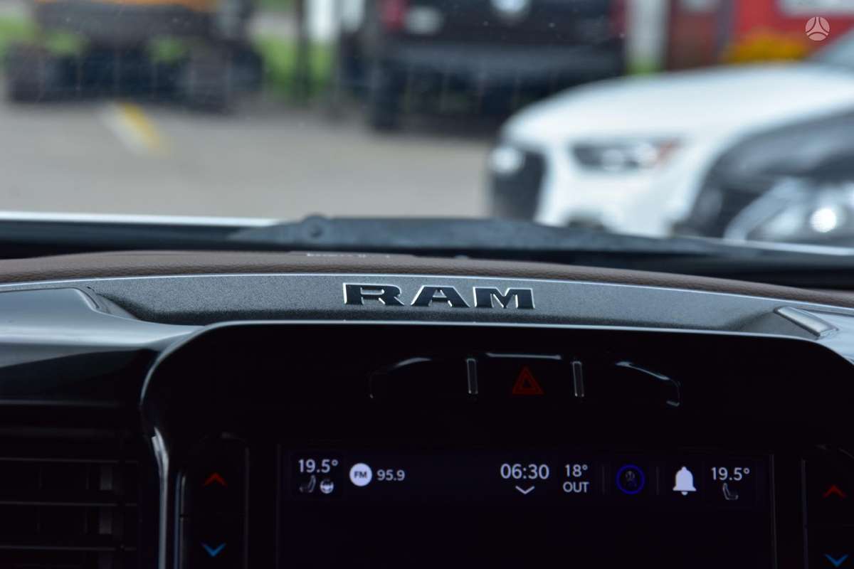 Dodge Ram, 5.7 l., Пикап
